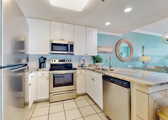 Holiday home Oceanfront With Sweeping Views Washer Dryer Ac & Access To Pool